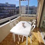 2 Pieces Climatise, Parking, Centre Sainte-maxime, Proche Plages - Fr-1-780-54 *