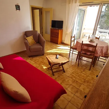 Apartment 2 Pieces Climatise, Parking, Centre Sainte-maxime, Proche Plages - Fr-1-780-54 Sainte-Maxime