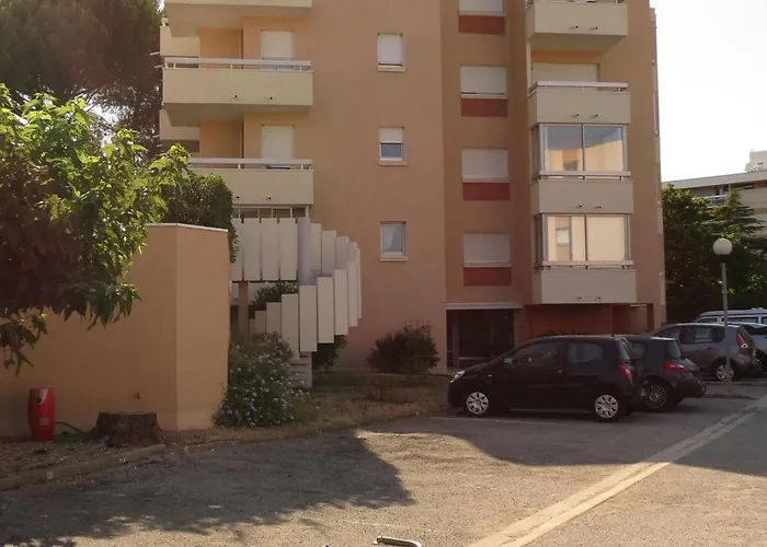 2 Pieces Climatise, Parking, Centre Sainte-maxime, Proche Plages - Fr-1-780-54 Sainte-Maxime